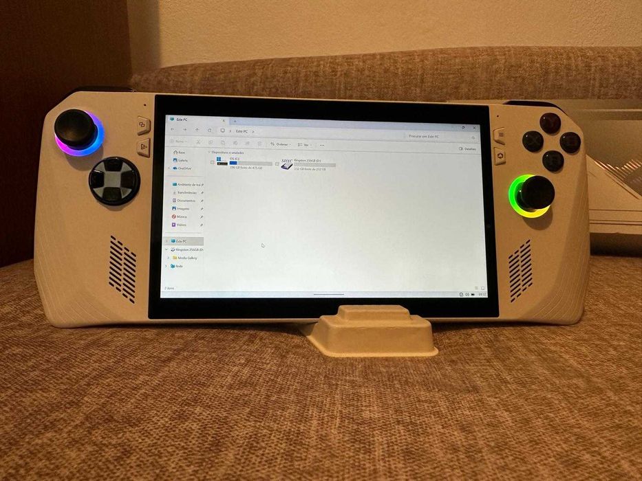 Asus Rog Ally Z1 Extreme c/Garantia - Cartão SD 256GB - Bolsa