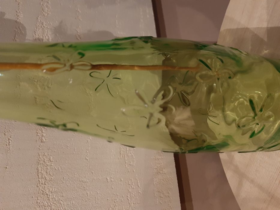 Stary wazon butelka wazonik Ikea made in Russia projektu Emma Dafnas