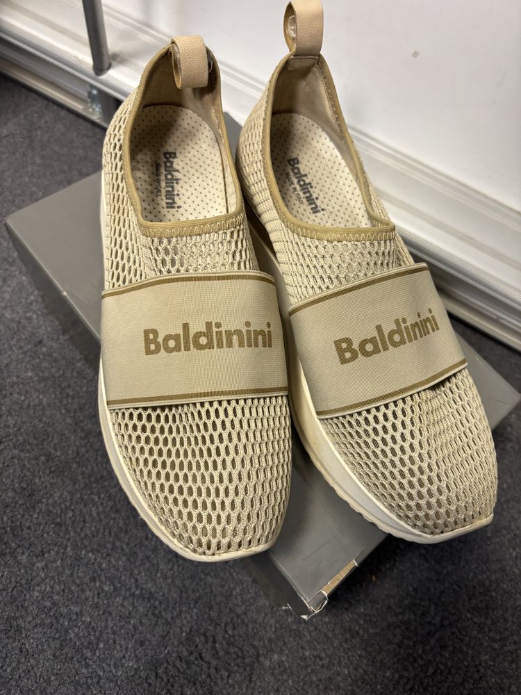 Baldinini sneakers trampki plato koturn na platformie bezowe capuccino