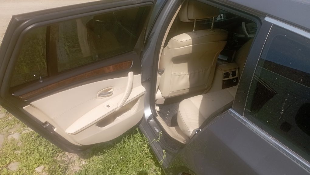 Продам BMW E61 2009