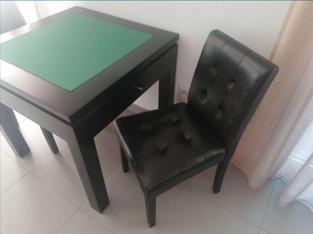 Vendo mesa de jogo