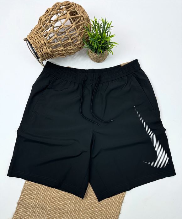 Шорти Nike Form Dri-Fit HJ4045-010