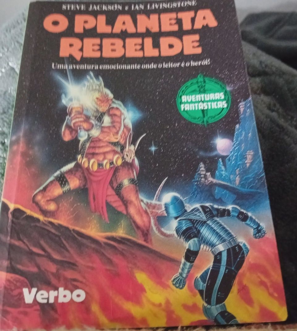 Livro o planeta rebelde