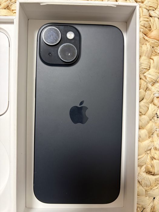 Iphone 15 black 128 Gb