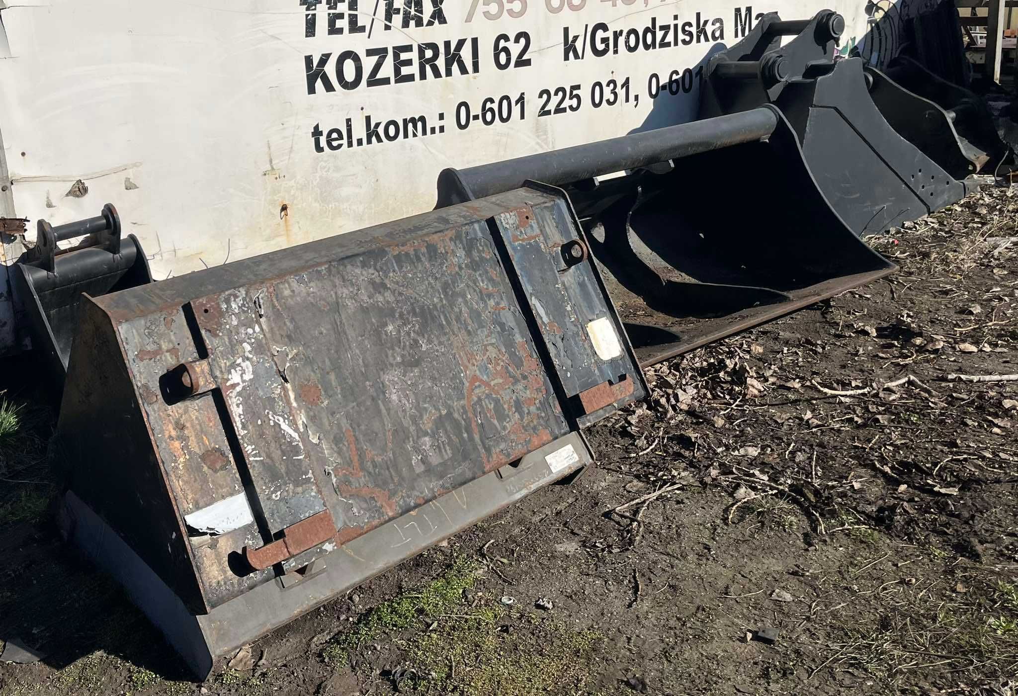 7 x łyżka do koparki ,ładowarki komplet ,27 cm -180 cm , skarpowa ,pod