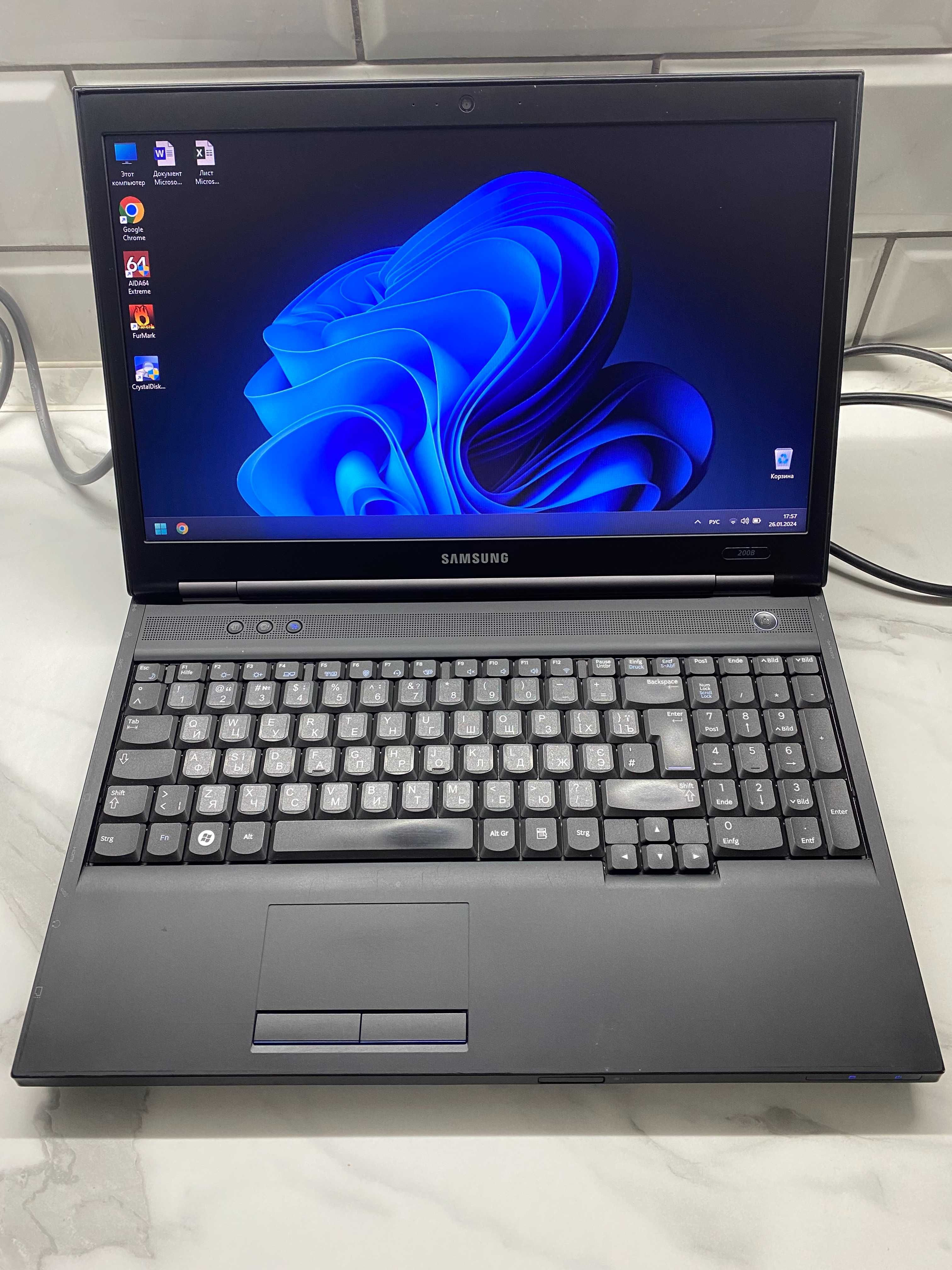 Samsung NP200 Core i5-2430M/8Гб ОЗУ/500Гб HDD/15.6" HD Нова АКБ