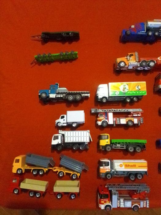 Масштабные модели грузовиков