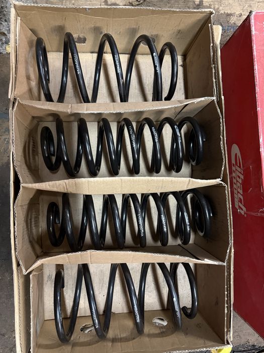 Sprężyny Eibach ProKit - Octavia 3, Golf 7, Leon 3