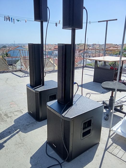 Sistema de Som Bi-Amplificado 12" USB/SD/BT 1200W VSOUND
Reentrada