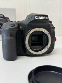 Maquina fotográfica Canon EOS90D