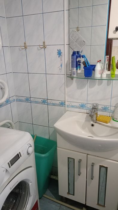 Продається компактний будинок у смт Борова, 40км.від Києва.