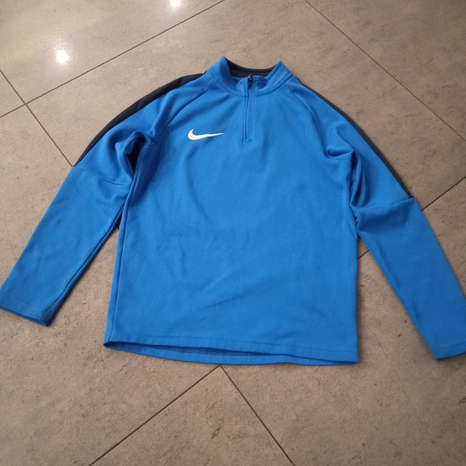 Bluzka sportowa, dri fit Nike, rozmiar 128-137cm