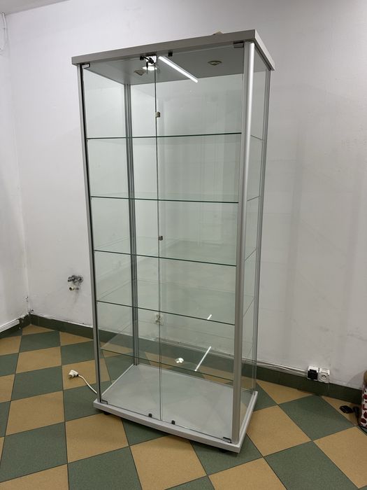 Gablota jubilerska szklana