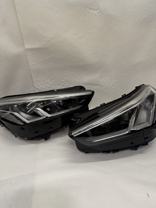 Фари бмв Х1 BMW X1 U11