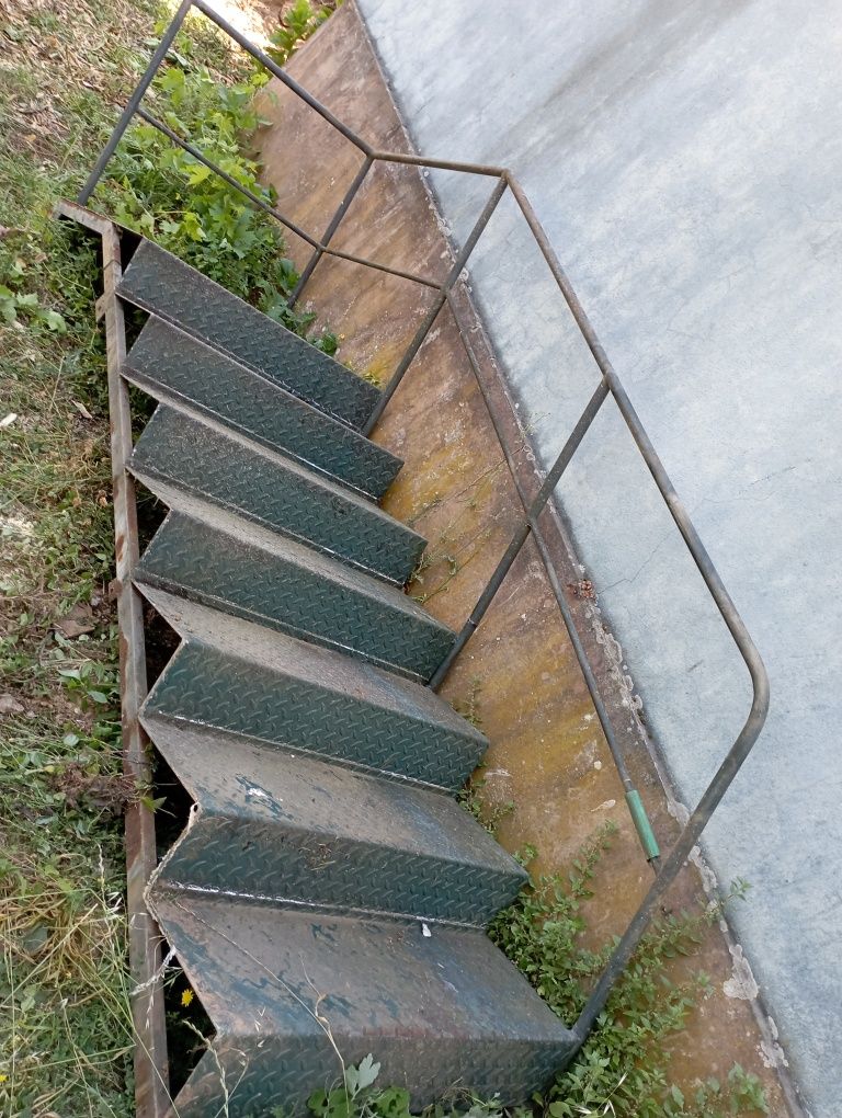 Escada em  ferro