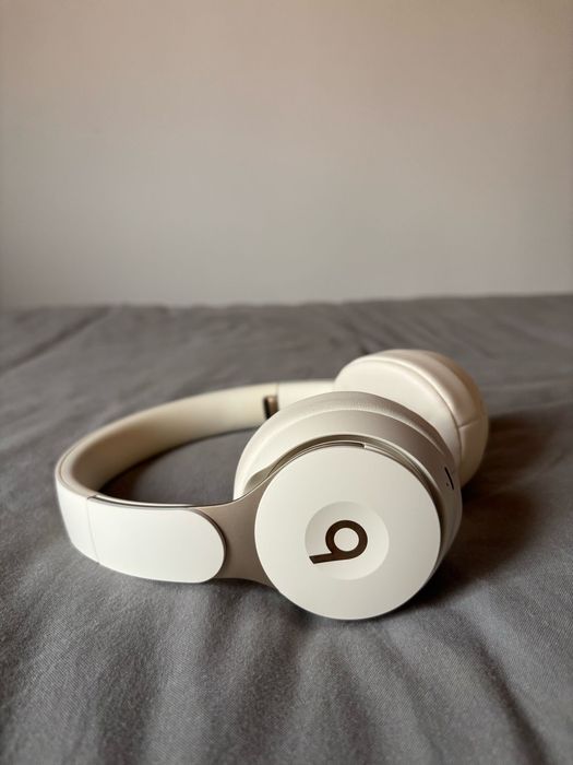 beats solo pro noise cancelling