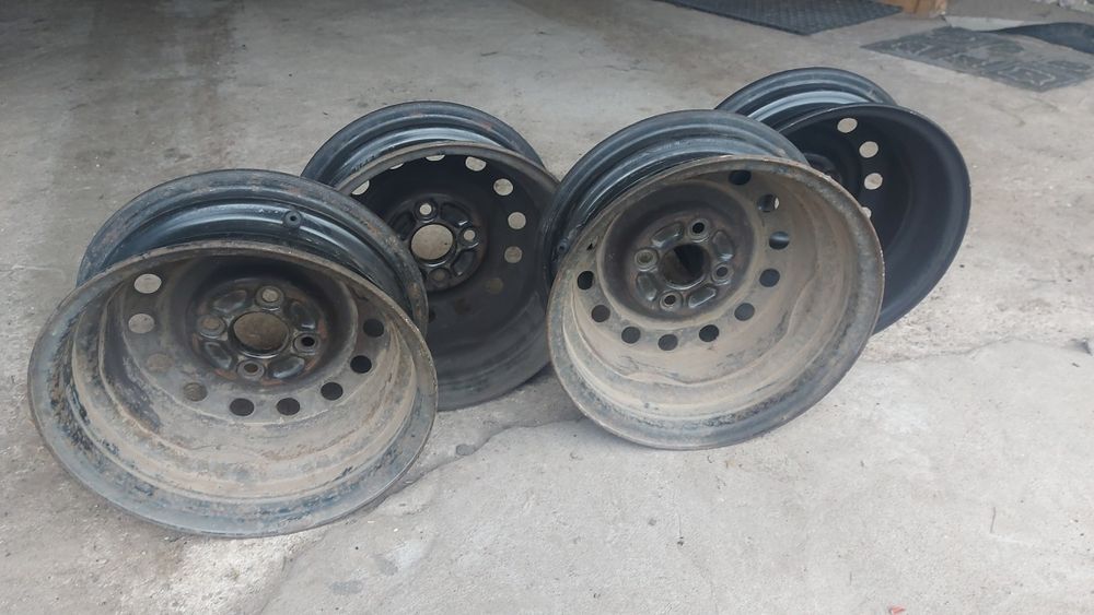 Felgi stalowe Honda Civic 13x5J 4x100 ET45i