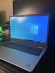 Laptop stan IDEALNY
