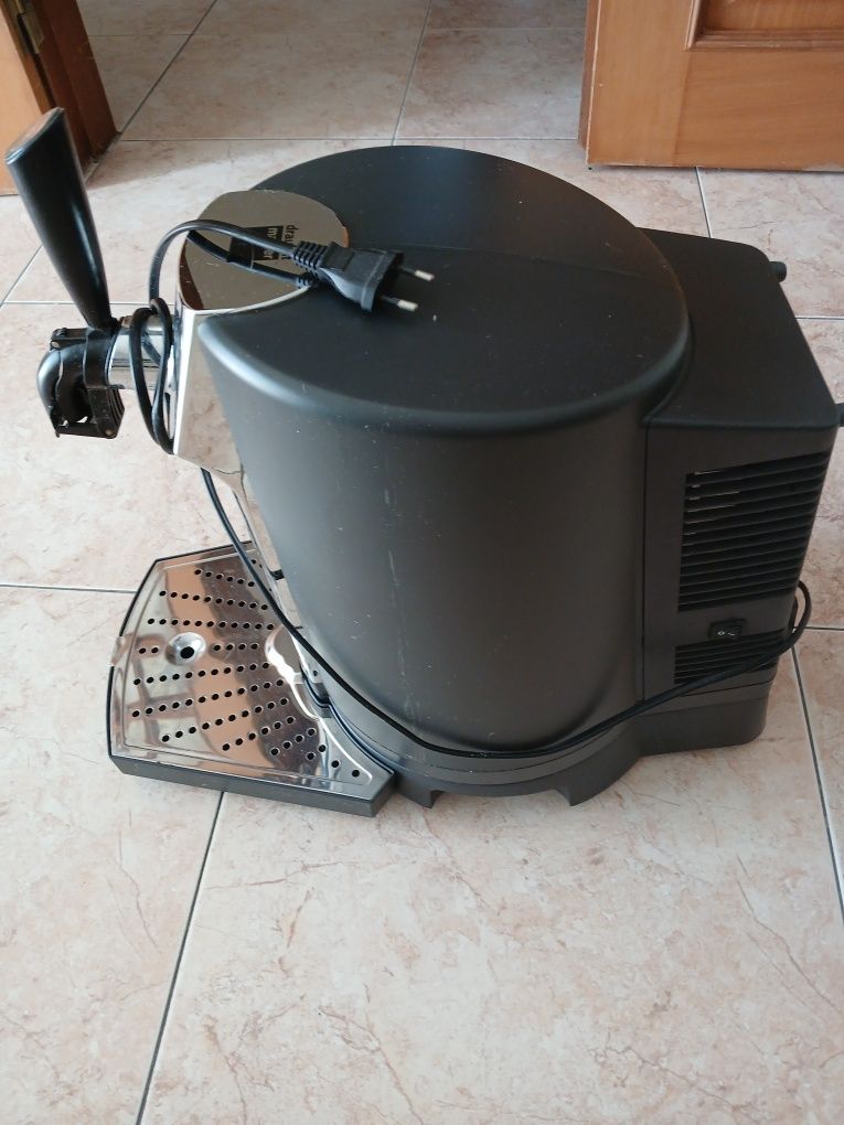 Máquina de cerveja