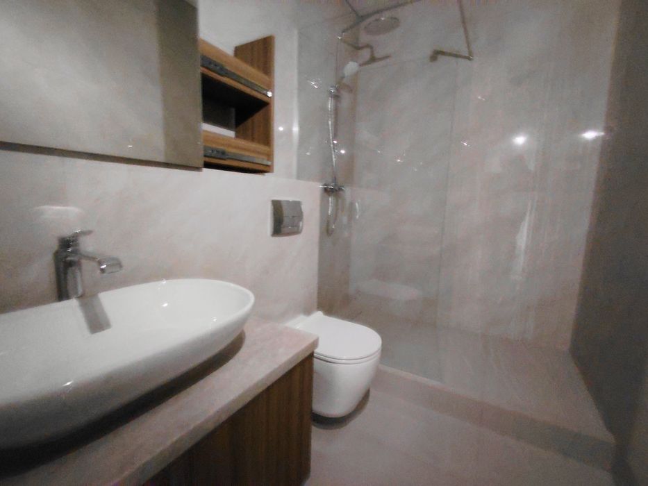 Перше заселення просторої трикімнатної в Софія Резиденс