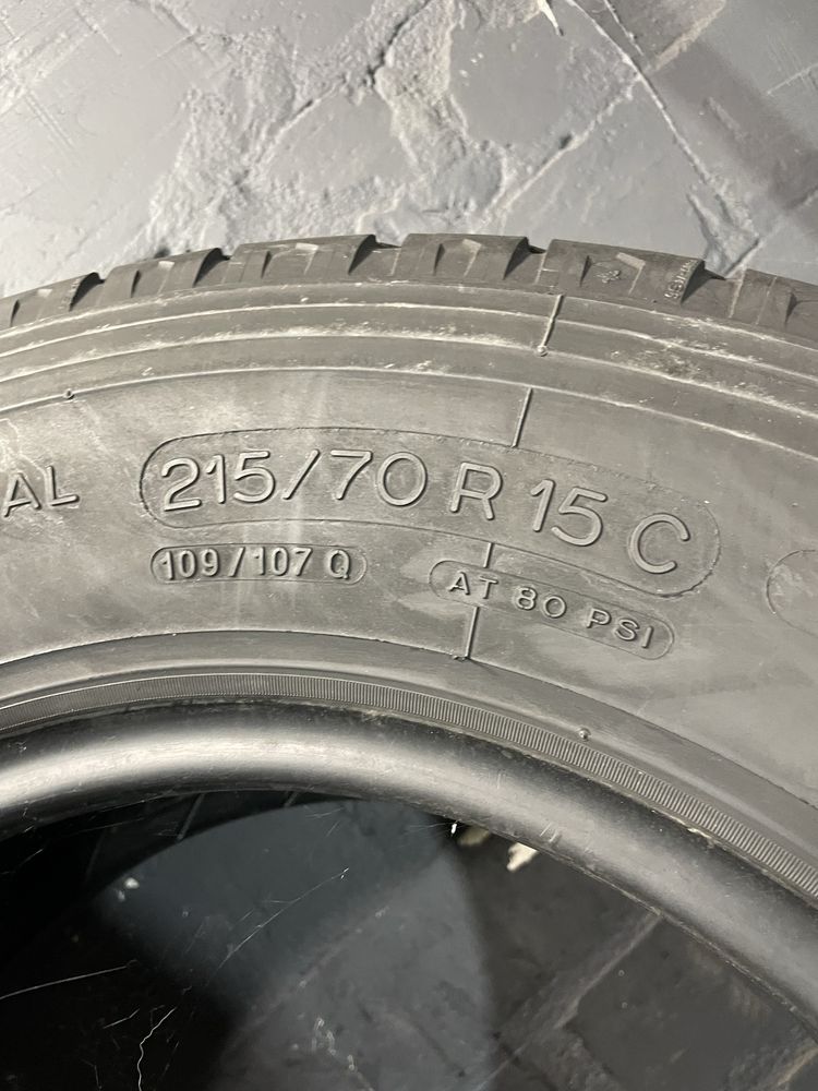 4шт 215/70 R15c Michelin
