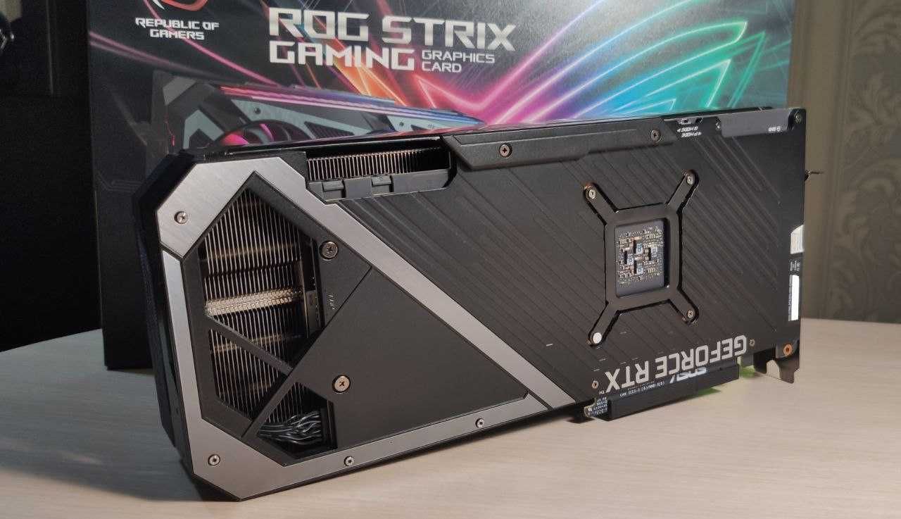 Відеокарта RTX 3070 Asus ROG Strix Gaming OC