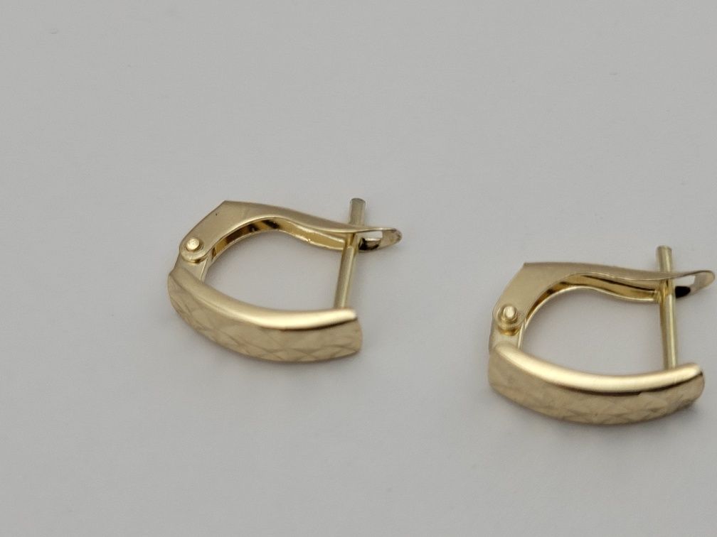Nowe złote kolczyki złoto próby 585, nacinane diamentowane