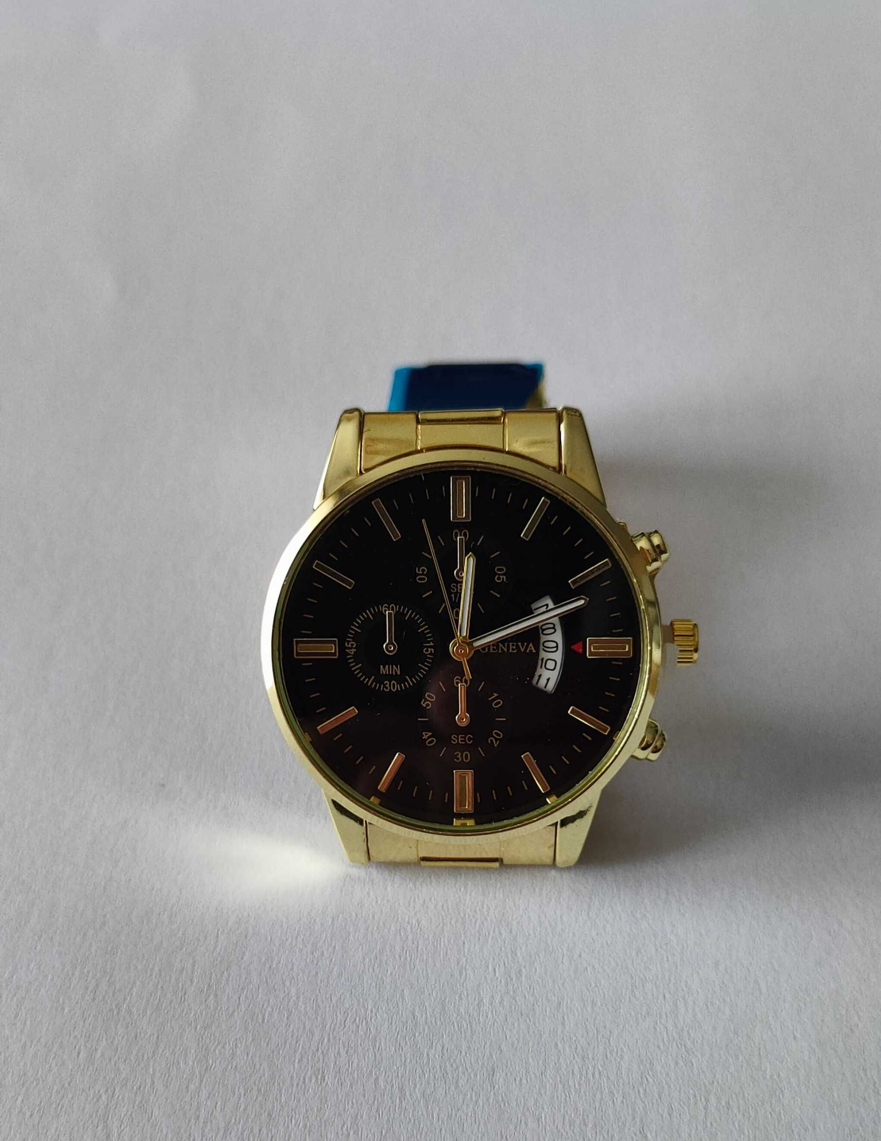 Zegarek Męski na Nadgarstek w kolorze Złotym Bransoleta