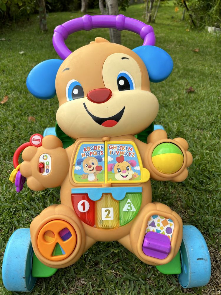 Brinquedos variados de bebe