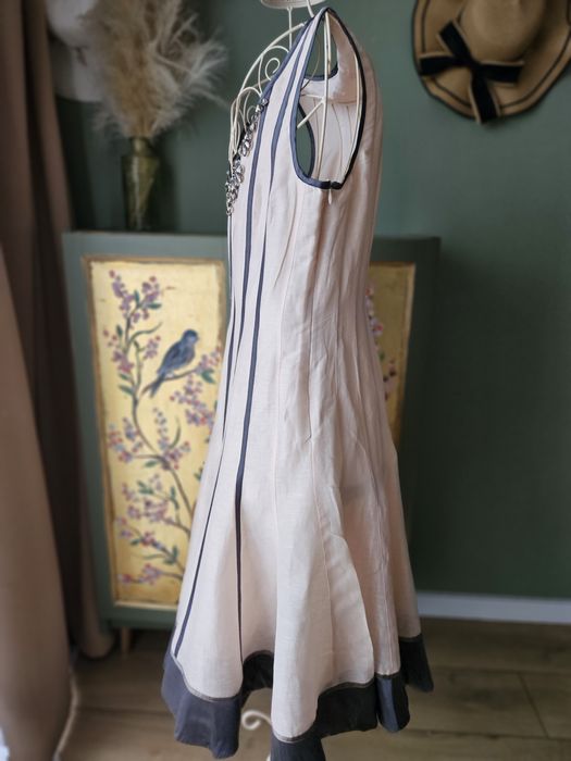 Luksusowa Sukienka damska Fenn Wright Manson Jedwab Len Róż Kamienie M