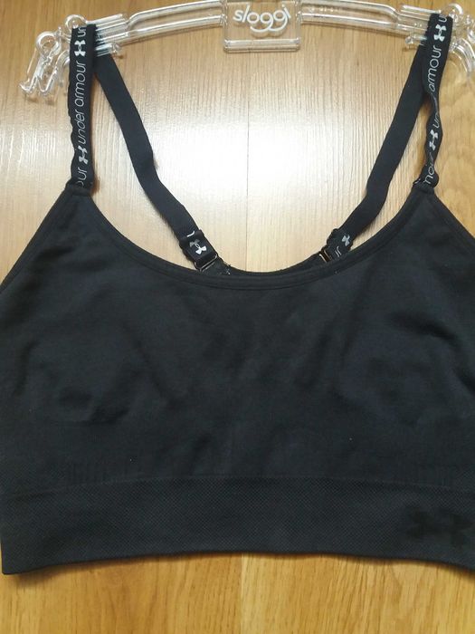 Top sportowy Under Armour S
