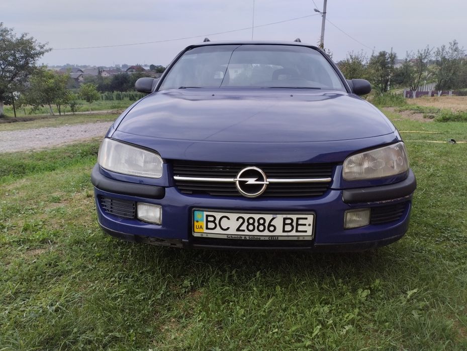 Опель Омега 1996р