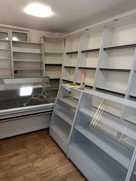 Холодильна вітрина