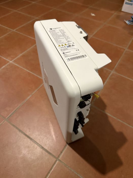 Falownik solplanet asw3000s