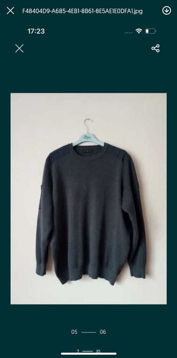 A set of four items - Reservation