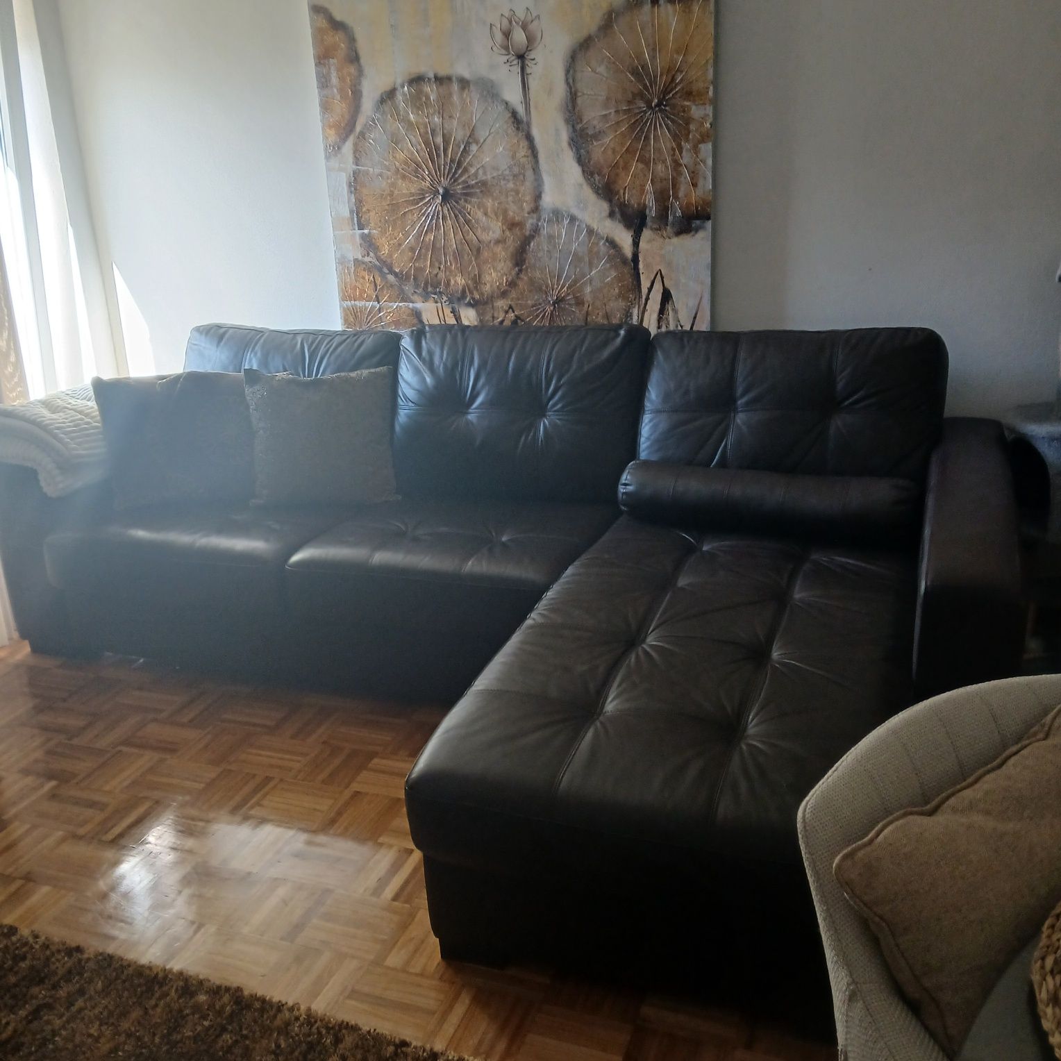 Sofá cama com chaise long castanho chocolate