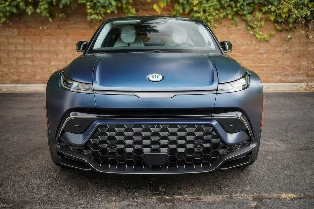 Fisker Ocean One      2023