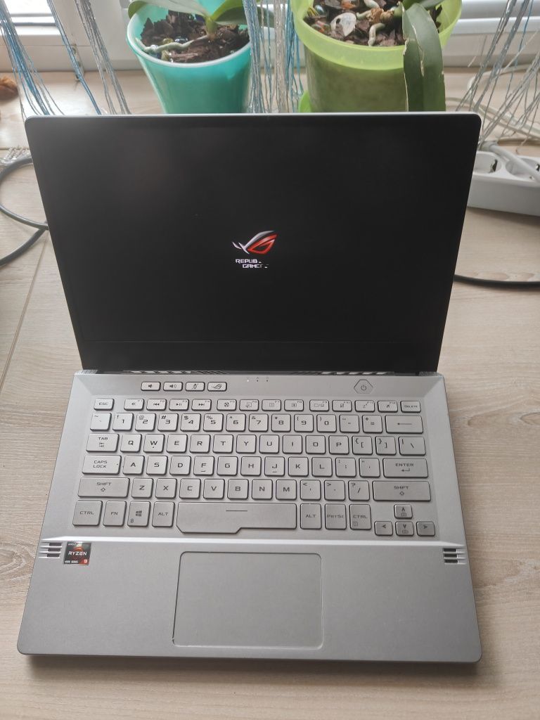 Ноутбук Asus ROG Zephyrus G14