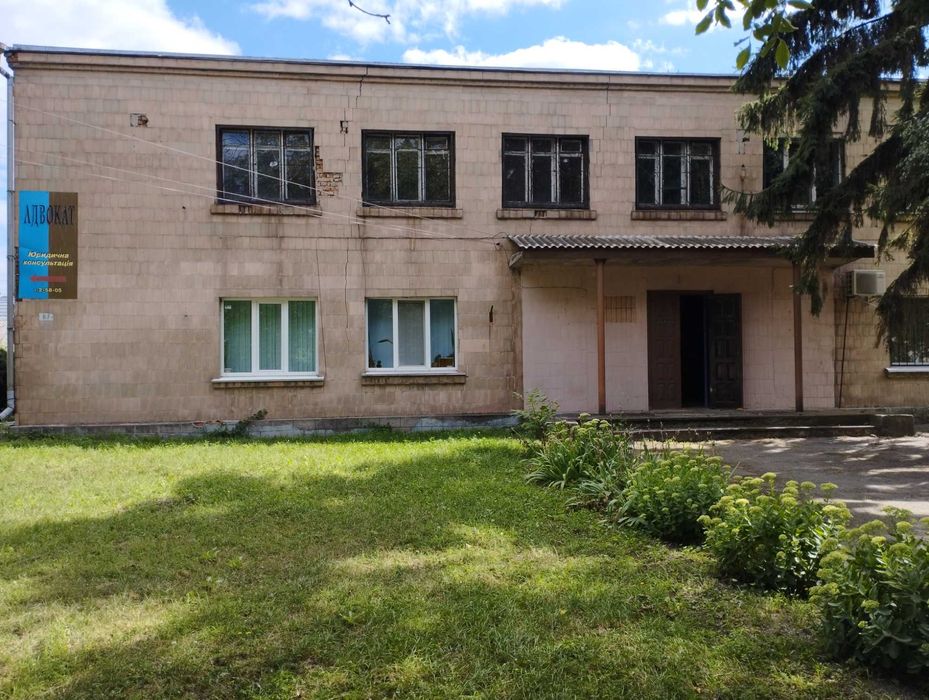 Частина нежилого приміщення, площею 276,9 кв.м, Черкаська обл.