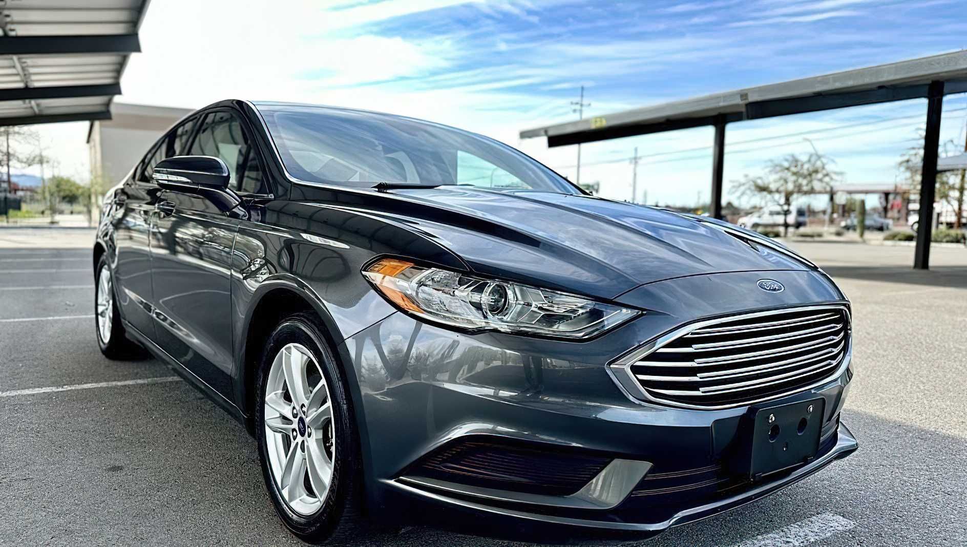 Ford  Fusion 2018