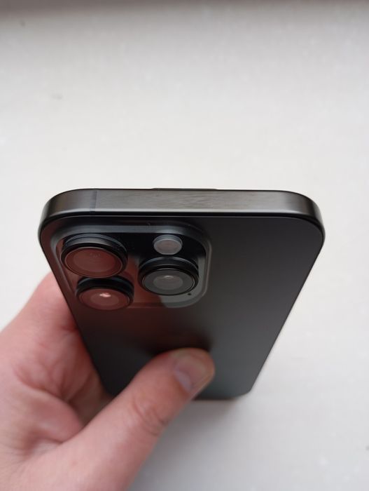 iPhone 16 Pro  128gb Black