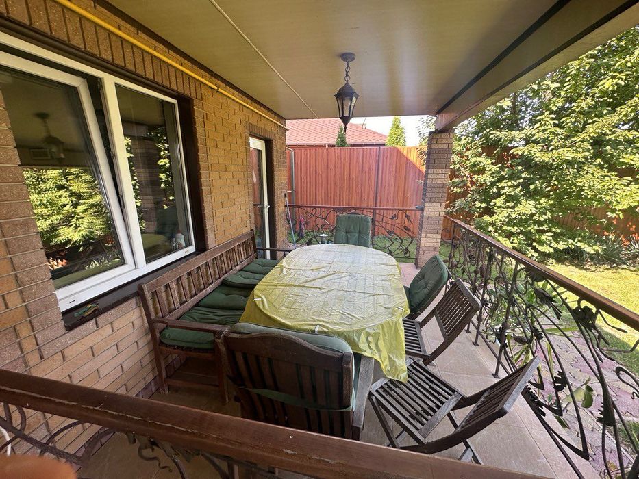 Продам Дом Кирпич Коттедж ЗОЛОТЫЕ КЛЮЧИ Слобожанское Правда