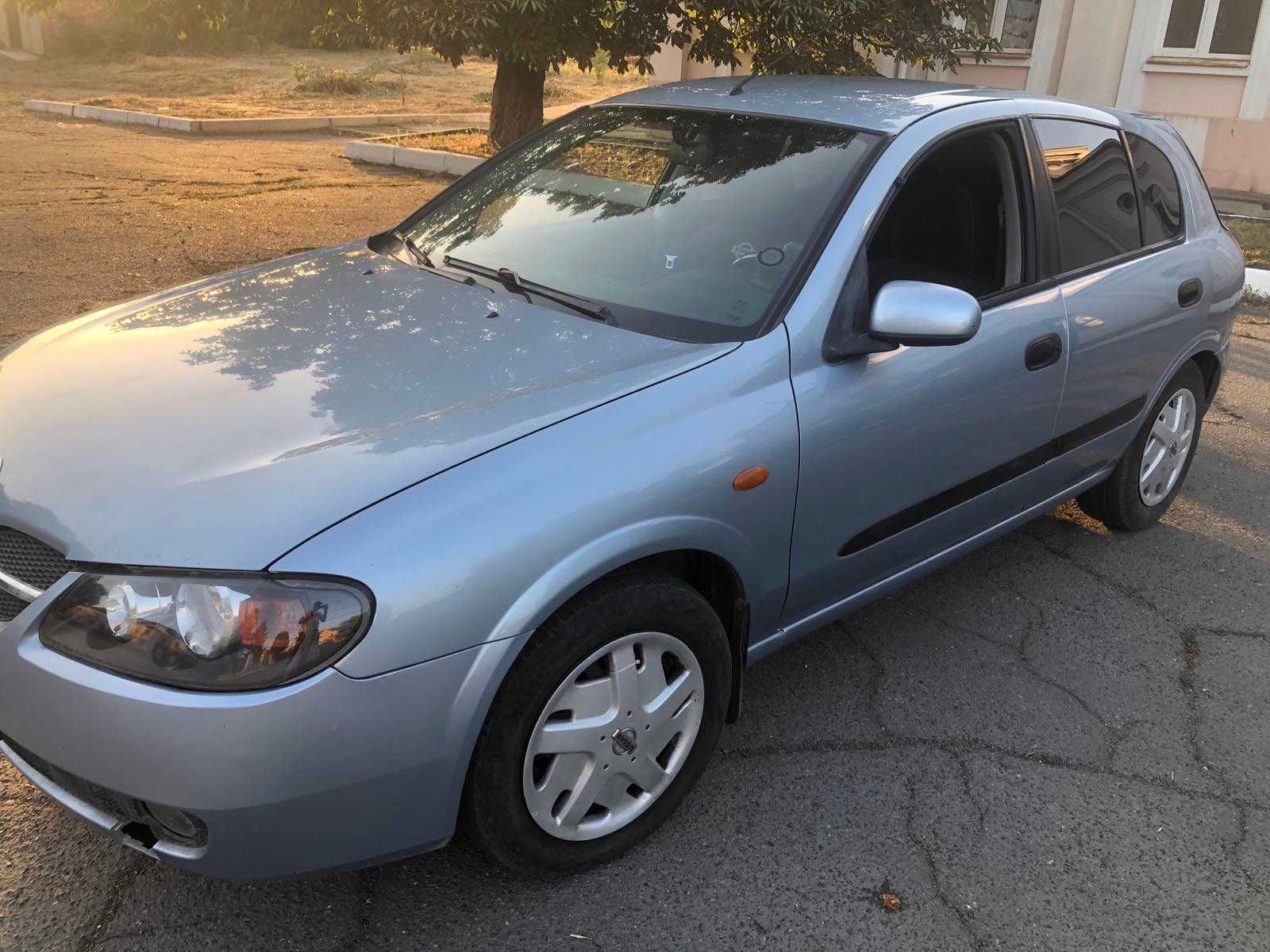 Nissan Almera II (FL) 2005, хетчбек – ідеальний стан