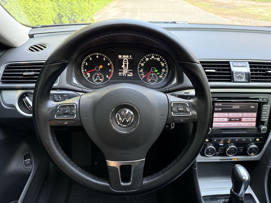 Volkswagen Passat B7 2.5 ГБО Автомат