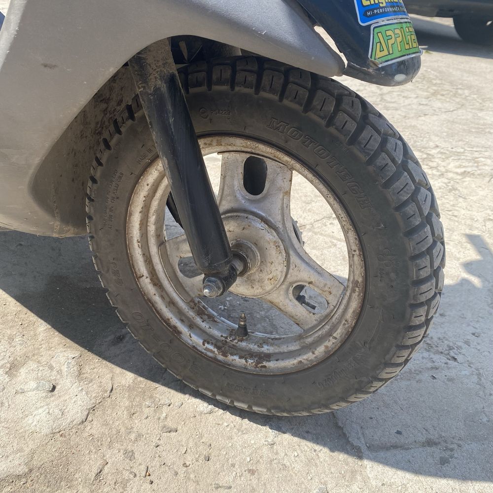 Мопед Honda Dio 27