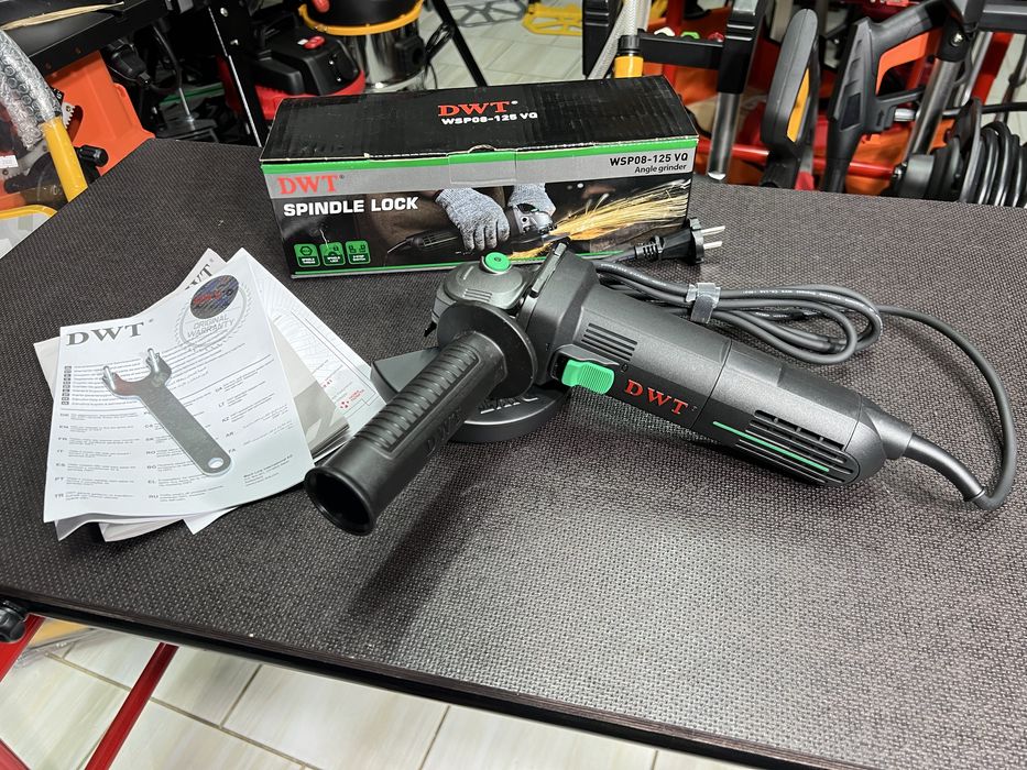Болгарка DWT WSP08-125 VQ Регулировка скорости Узкий хват