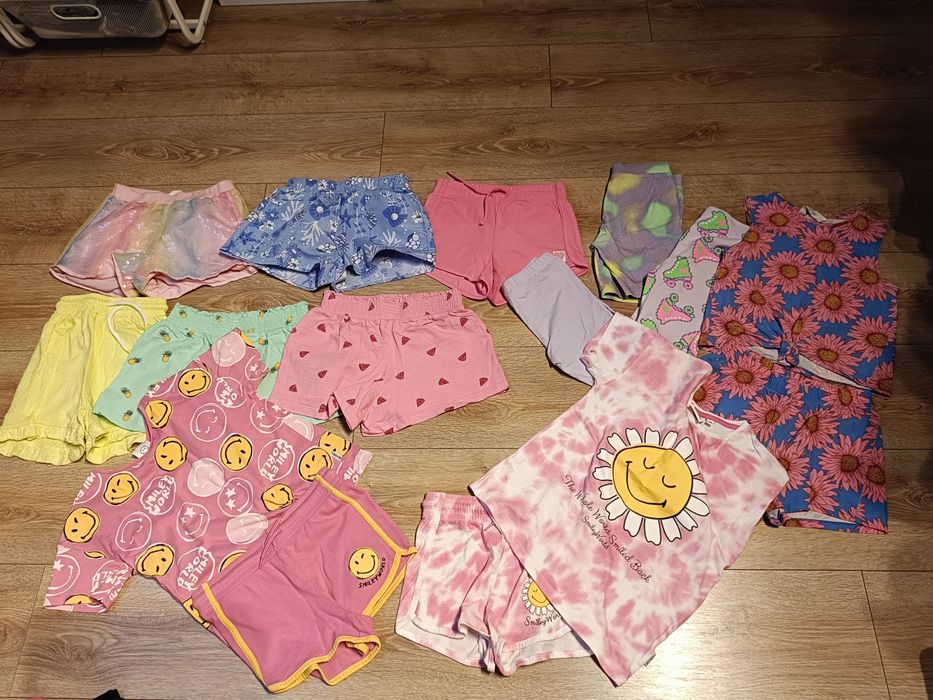 Sukienki t-shirty koszulki spodenki komplety