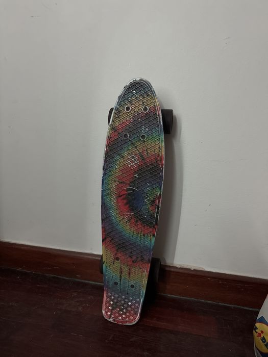 1 skate + 1 penny board para usar ou decorar