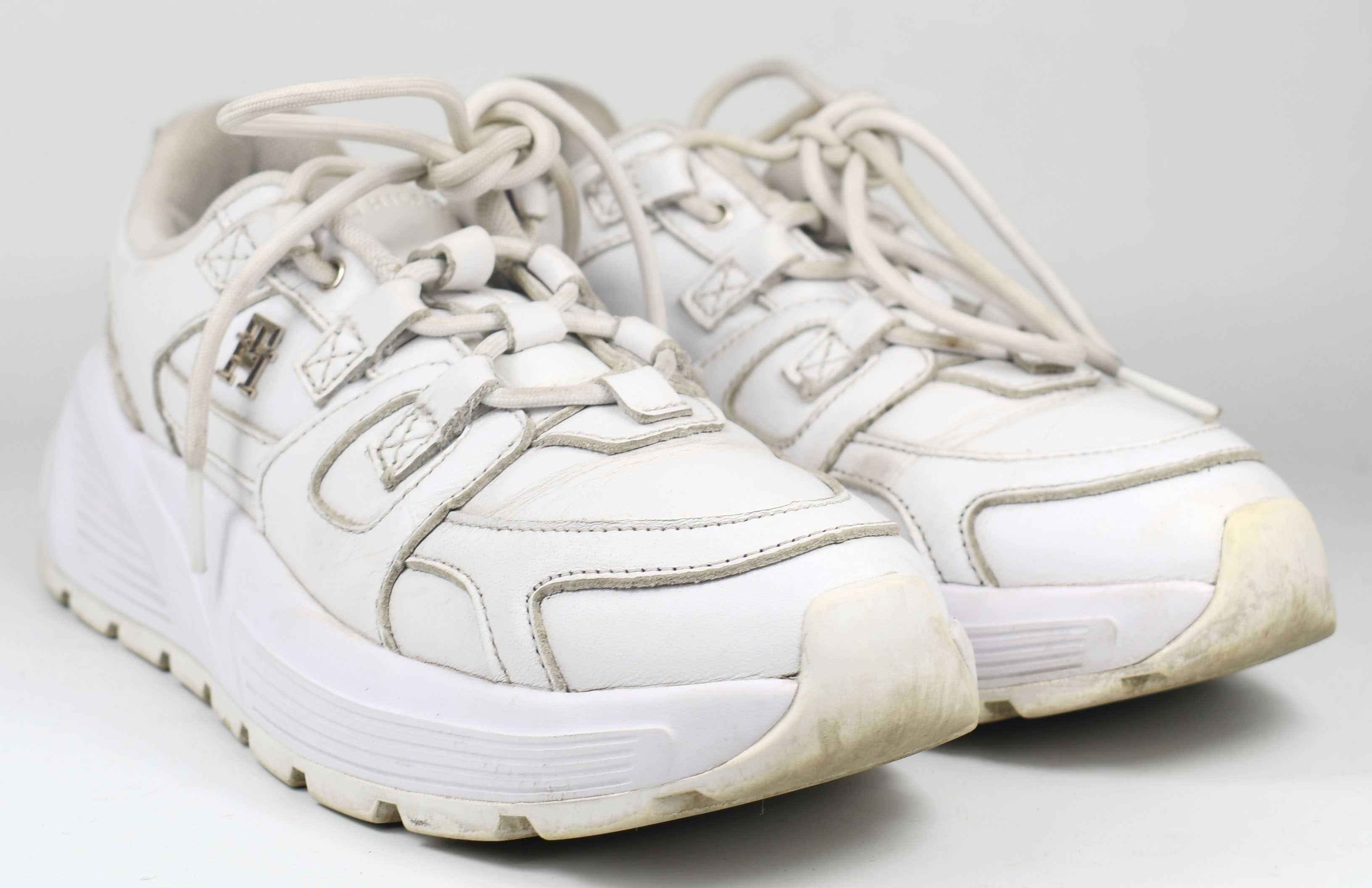 Używane Tommy Hilfiger Sneakersy Th Premium Runner Lthr roz. 37