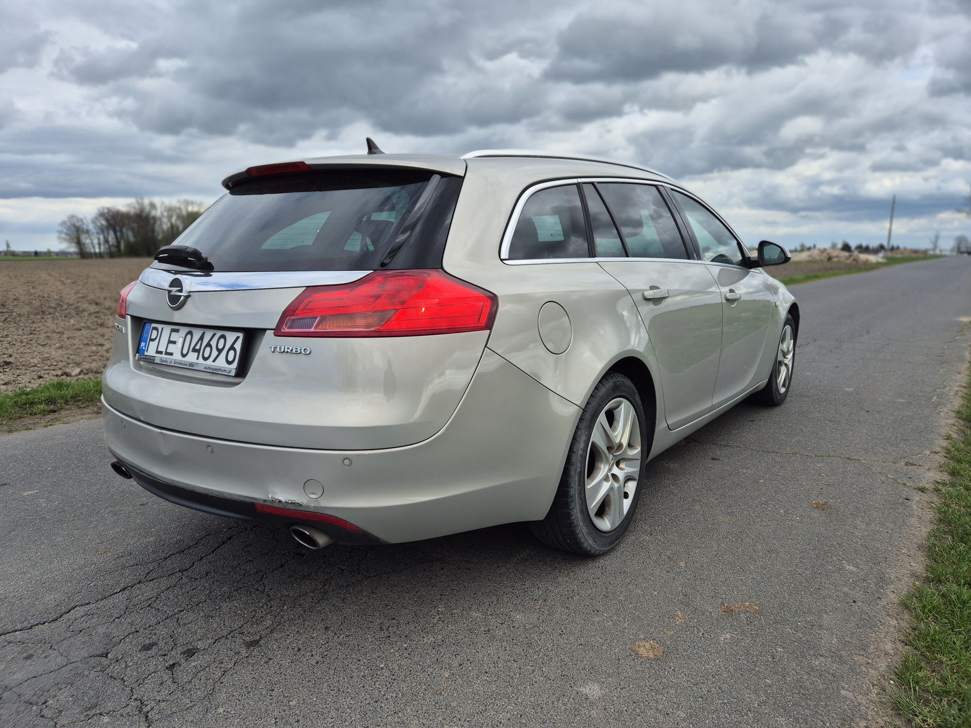 Opel Insignia 1.6 turbo benzyna
